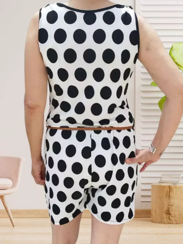 combishort-col-drape-balnc-a-pois-noir-ds Combishort col drapé, élégant et confortable, coupe fluide et matière extensible, vue de dos, coloris : blanc à pois noir