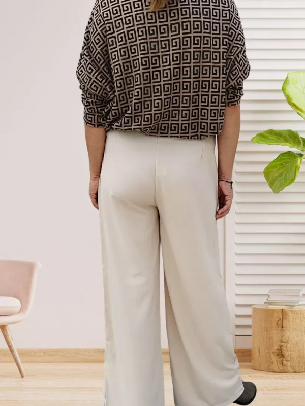 pantalon-large-fluide-beige-clair-ds pantalon large fluide beige clair pour femme vue de dos