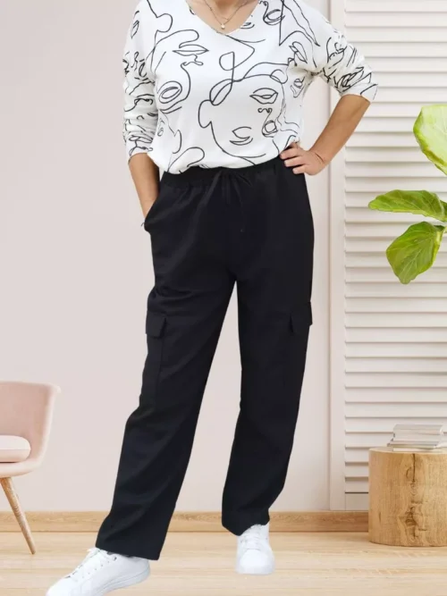 pantalon large style cargo noir pour femme vue de face