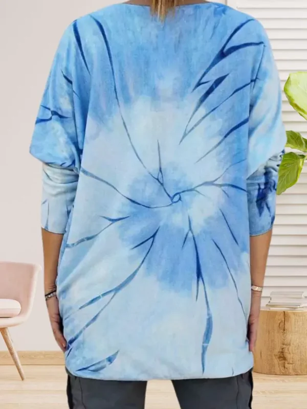 pull-fin-tye-and-die-bleu-ds-shopinline Pull fin Tie and Dye, col rond, manches 3/4, coupe asymétrique, matière douce, vue de dos, coloris : bleu
