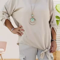 Tunique nouée avec collier beige femme vue devant