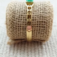 Bracelet acier pierre verte doré