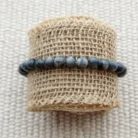 Bracelet perle et coeur noir