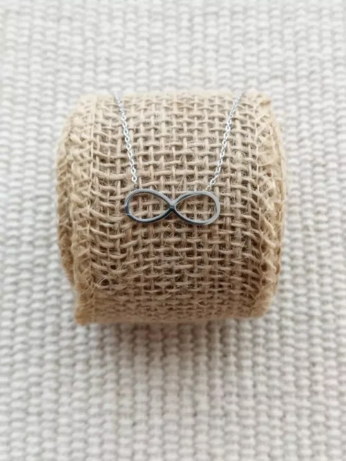 collier acier infini argenté