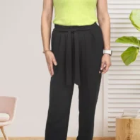 pantalon fluide ceinture à nouer noir pour femme vue de face