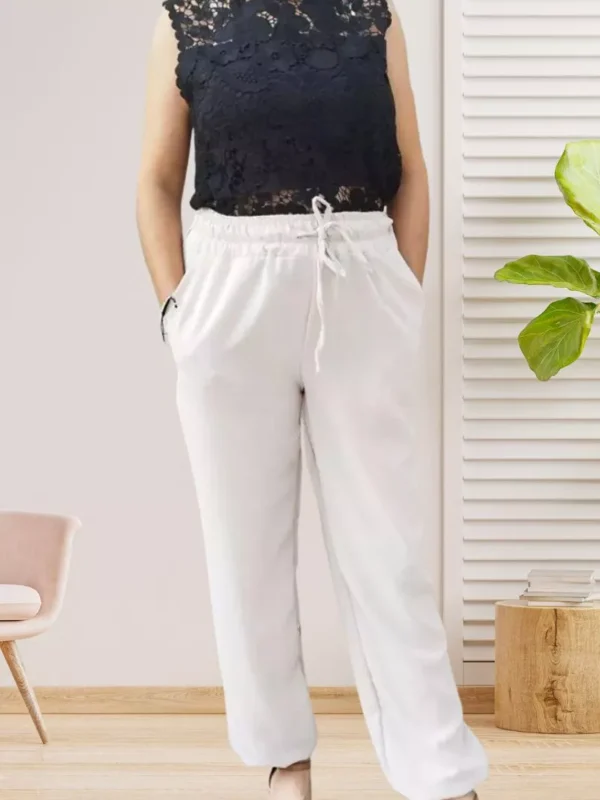 pantalon-fluide-taille-elastique-beige-clair-dv pantalon fluide taille élastique beige clair pour femme vue de face