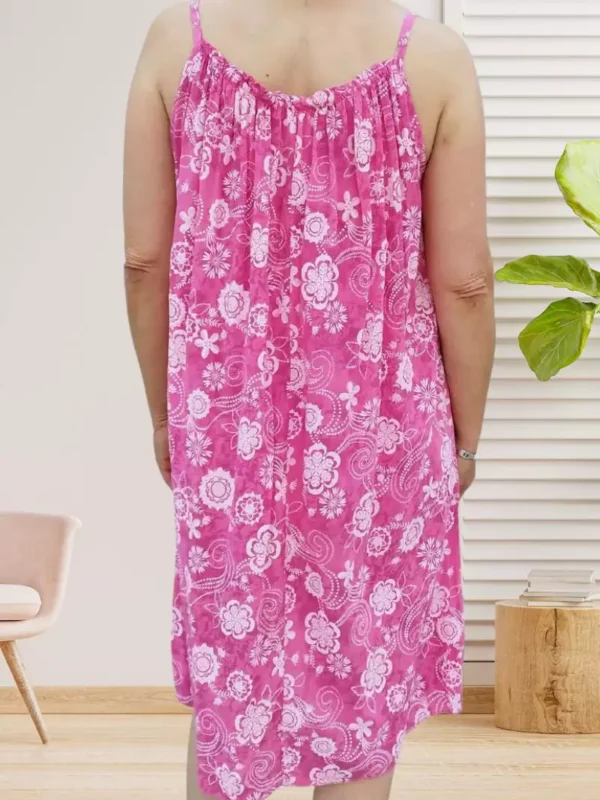 robe-fines-bretelles-fleuries-rose-ds Robe fines bretelles fleurie rose, encolure élastiquée devant et dos, coupe fluide et légère en coton et élasthanne, vue dos