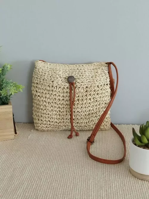 Sac bandoulière tressé beige clair