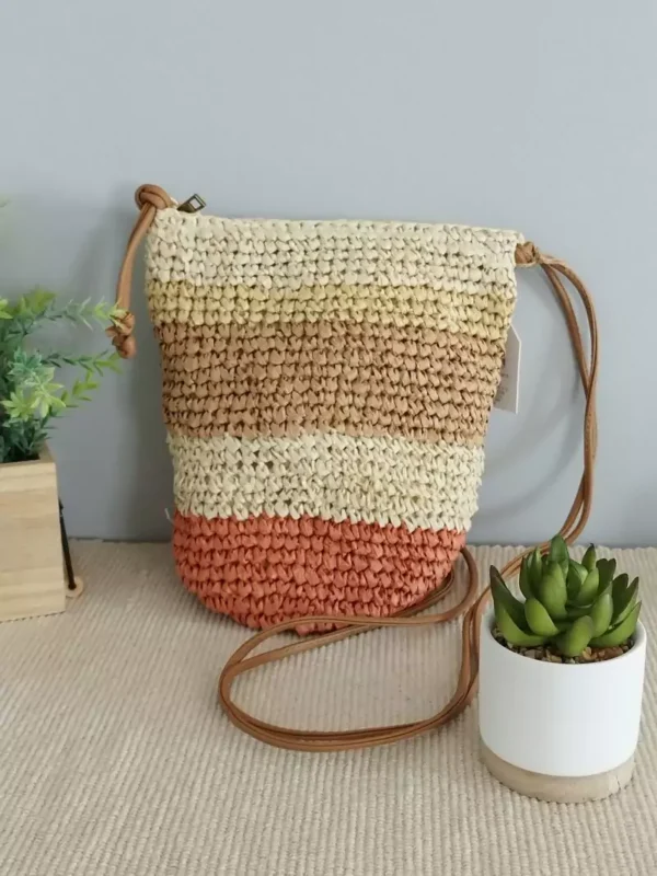Sac seau tressé orange