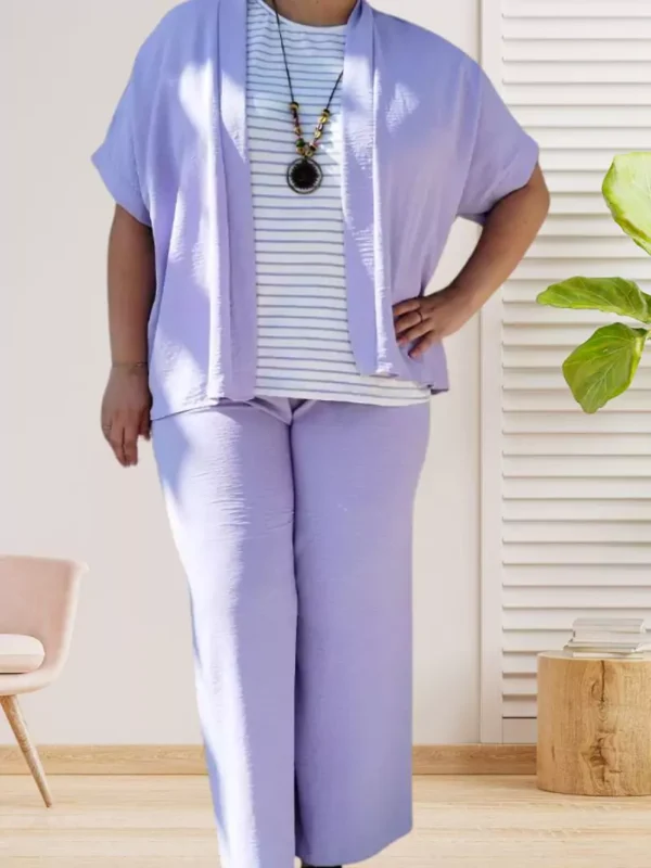 ensemble-veste-et-pantalon-parme-dv Ensemble veste et pantalon fluide effet froissé, coupe ample et élégante, vue de face, coloris : parme
