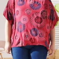 Tunique fleurie col rond rouge femme vue devant