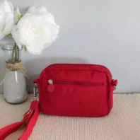 sac bandoulière 3 poches rouge