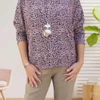 Tunique motif léopard rose poudrée femme taille unique du 36 au 42 vue devant