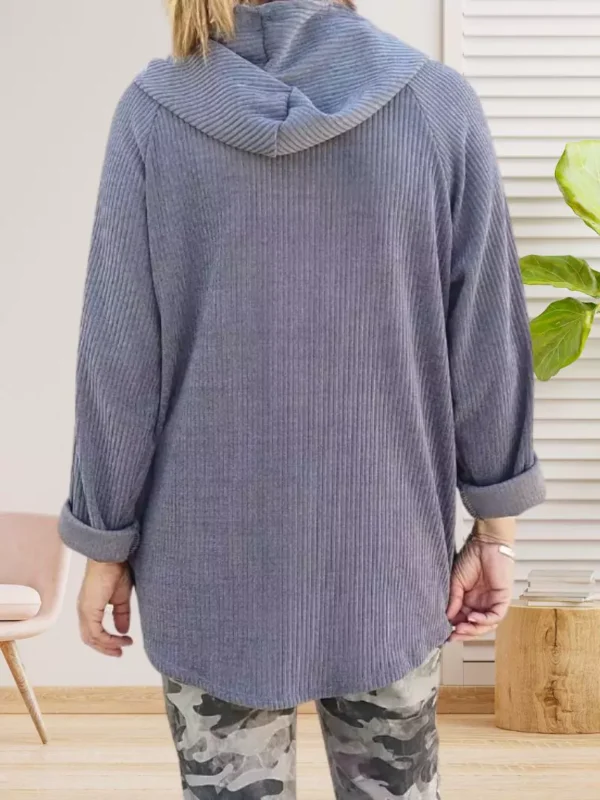 gilet-en-velours-cotele-gris-ds Gilet en velours côtelé, fermeture par zip, capuche, poches plaquées, vue de dos, coloris : gris