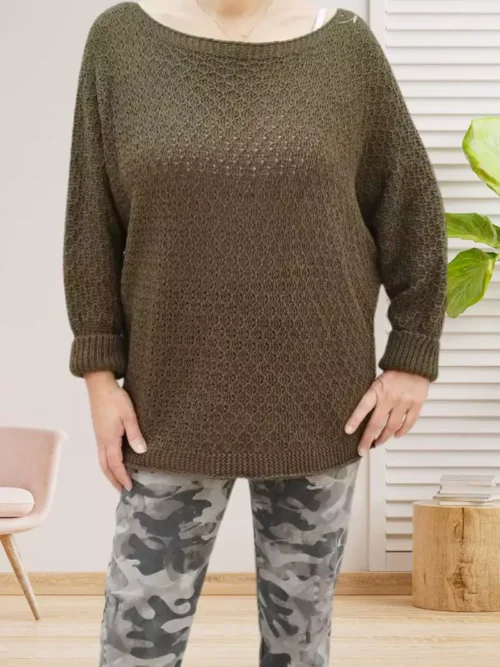 Pull nid d'abeille, manches longues chauve-souris, col arrondi, motif nid d'abeille, vue de face, coloris : kaki