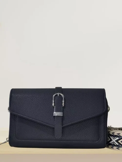Sac pochette à rabat bleu marine vue de face