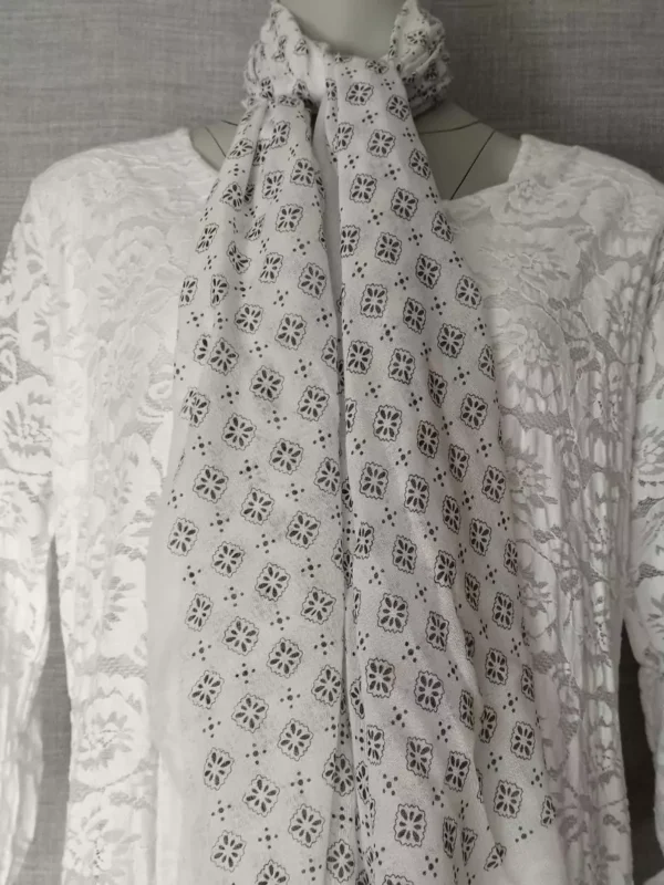 foulard-blanc-dv1 Foulard imprimé Blanc pour femme