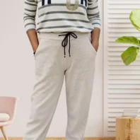 Pantalon velours côtelé blanc crème pour femme vue de face
