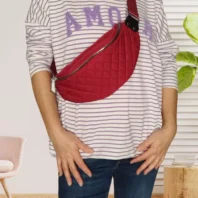 Sac banane matelassé rouge vue devant