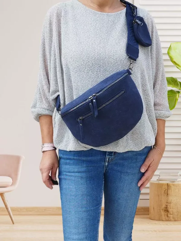 sac-banane-imitation-daim-bleu-dv Sac banane imitation daim bleu femme vue devant