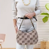 sac-a-main-a-damier-dv
