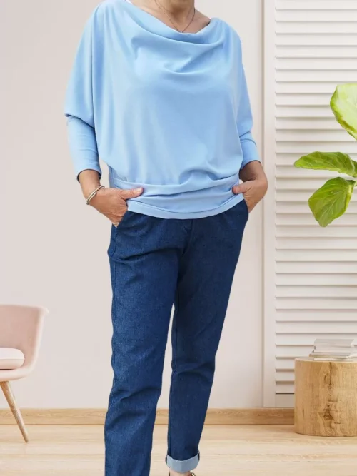 jean bleu femme vue de face